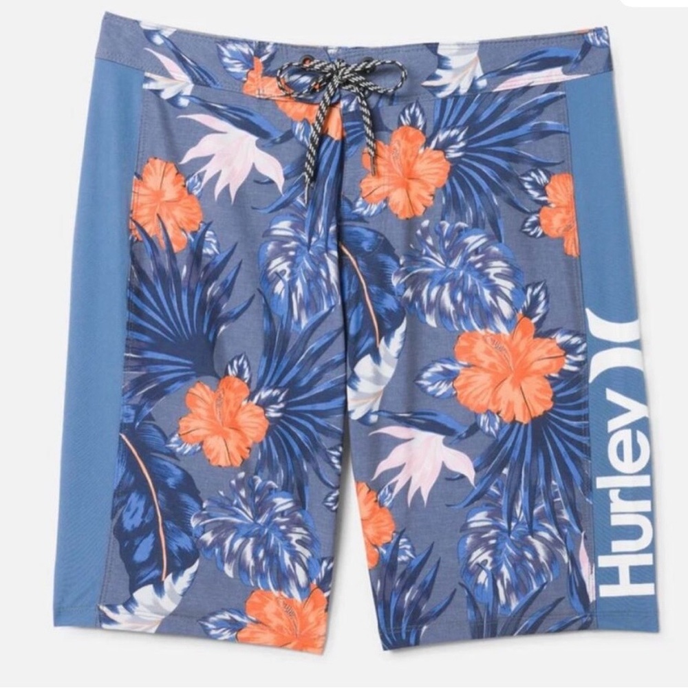 Hurley Men's Blue Floral Swim Shorts NWT Small